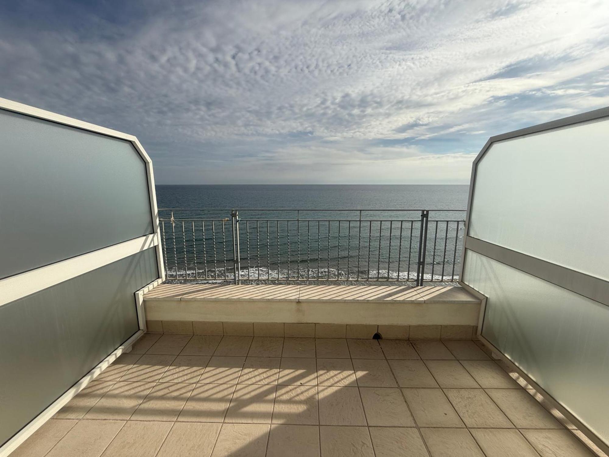 Hotel La Balnearia Alassio Esterno foto